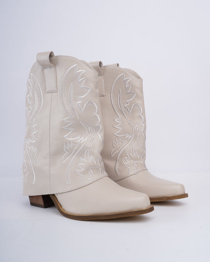 Texanas hueso con bordado cortas