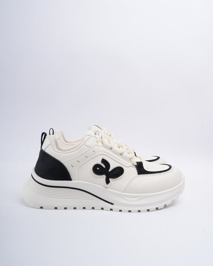 Tenis blancos x diseño negro