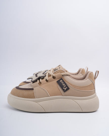 Tenis kaki y accesorios