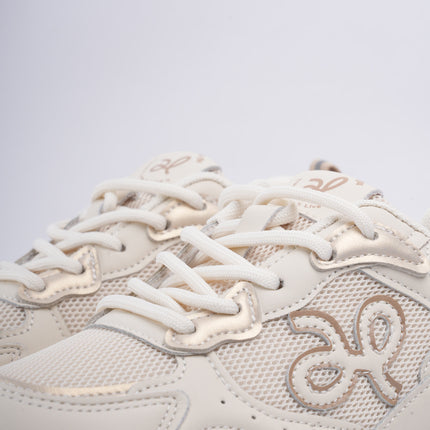 Tenis deportivos beige con taupe con plataforma