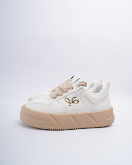 Tenis blancos x detalle logo