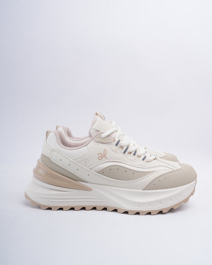 Tenis beige plataforma