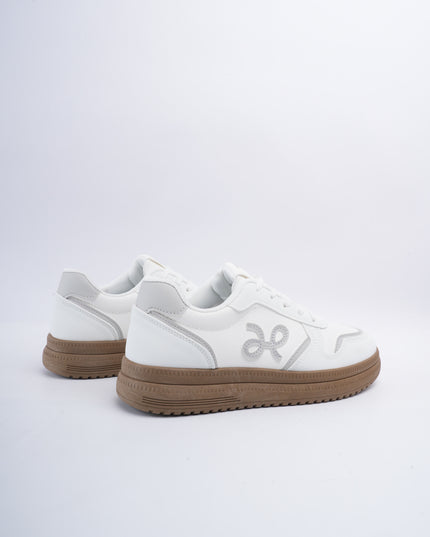 Tenis blancos x gamuza