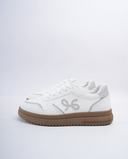 Tenis blancos x gamuza