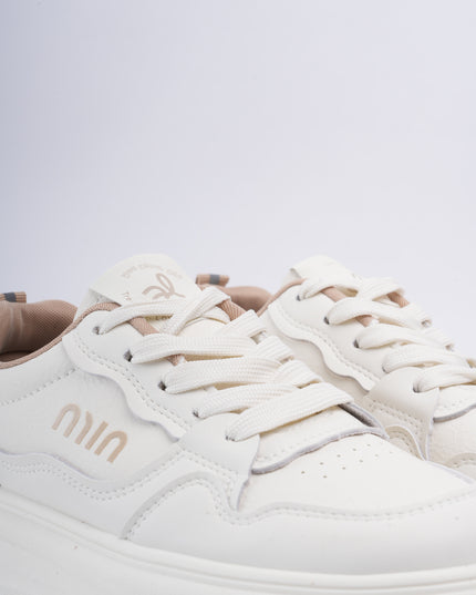Tenis blancos x beige clásicos