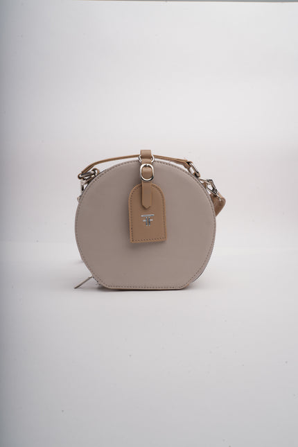 Bolso beige redondo