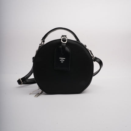 Bolso negro redondo