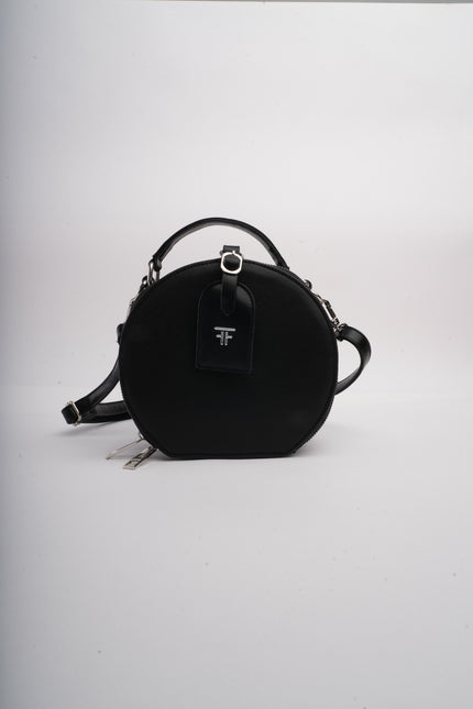 Bolso negro redondo