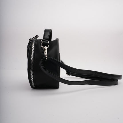 Bolso negro redondo
