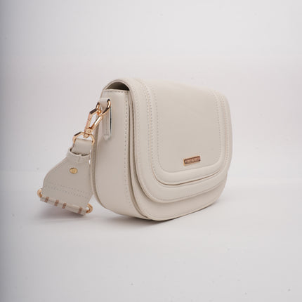 Bolso blanco con correa ajustable