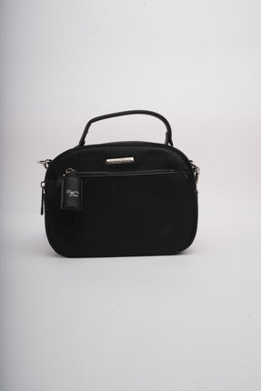 Bolso negro mediano sencillo