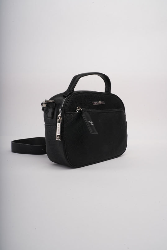 Bolso negro mediano sencillo