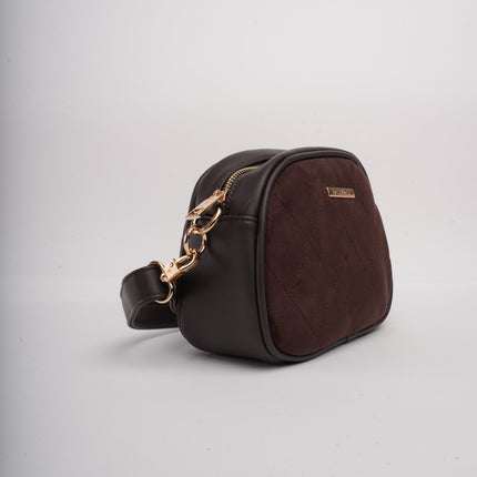 Bolso café acolchado x grabado
