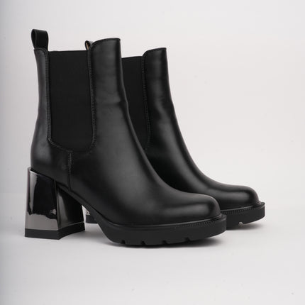 Botines negros altos clásicos x tacón brillante