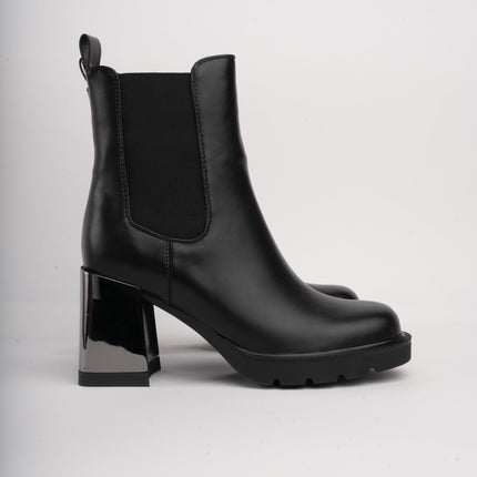 Botines negros altos clásicos x tacón brillante