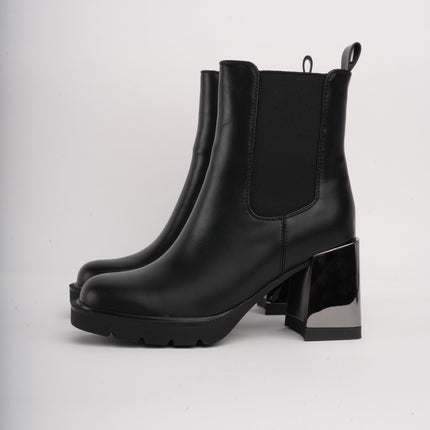 Botines negros altos clásicos x tacón brillante