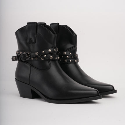 Botines negros tipo texano x correas