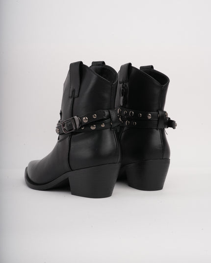 Botines negros tipo texano x correas