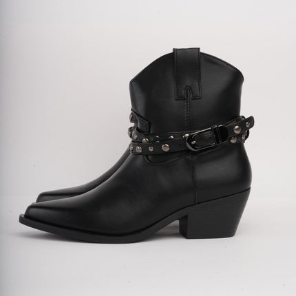 Botines negros tipo texano x correas