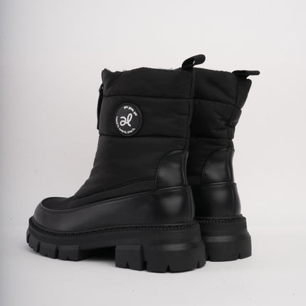 Botines de invierno negras x cremallera