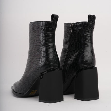Botines negros tipo croco