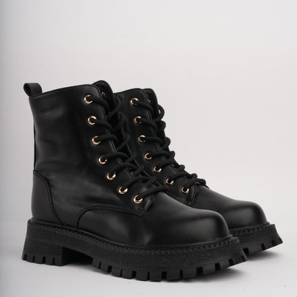 Botín negro cordones básico