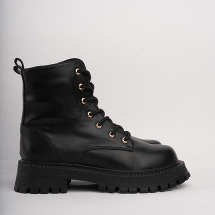 Botín negro cordones básico