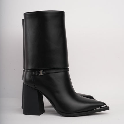 Botas negras altas x puntera metálica