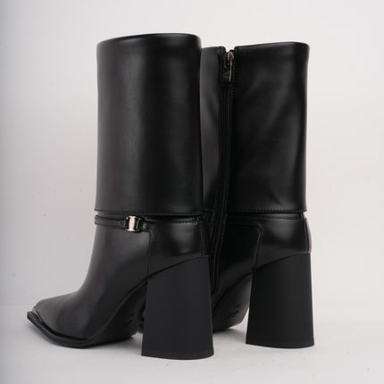 Botas negras altas x puntera metálica