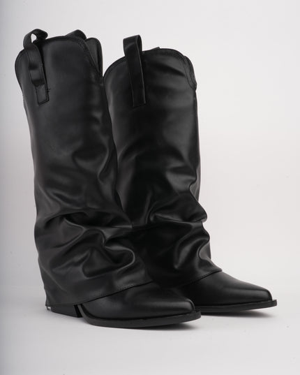 Botas largas negras corrugadas