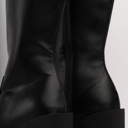 Botas altas tipo bratz negras