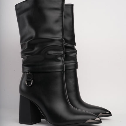 Botas de tacón negras corrugadas x hebilla