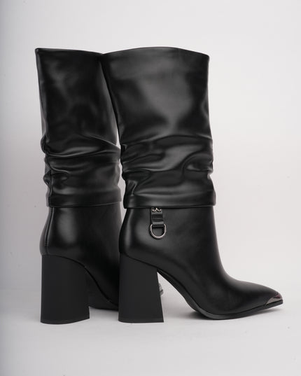 Botas de tacón negras corrugadas x hebilla