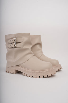 Botines beige x caña y hebillas