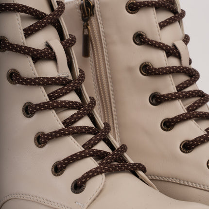 Botín hueso cordones básico