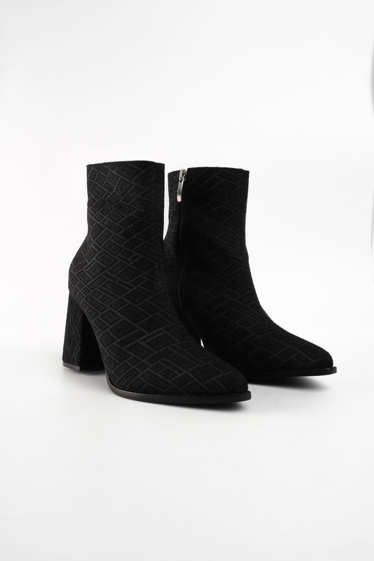Botines de tacón negros tipo tela