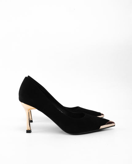Tacón negro punta dorada