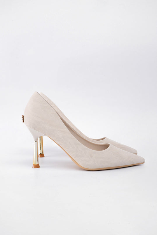 Tacón beige aplique mariposa