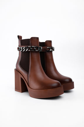 Botines café tacón ancho x cadena