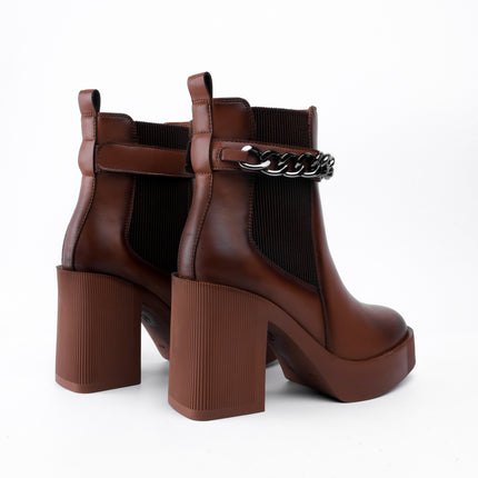 Botines café tacón ancho x cadena