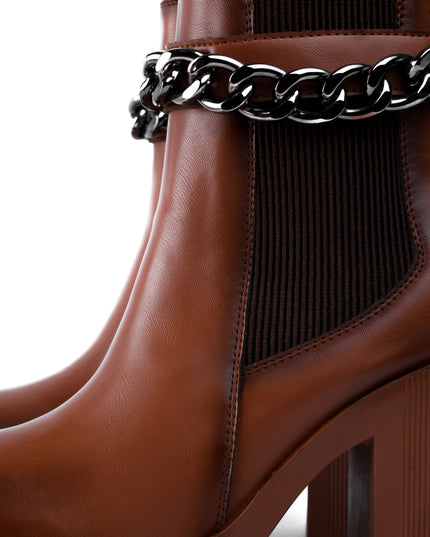 Botines café tacón ancho x cadena