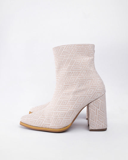 Botines de tacón beige tipo tela