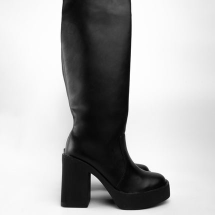 Bota larga negra tacón ancho