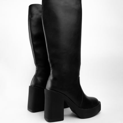 Bota larga negra tacón ancho