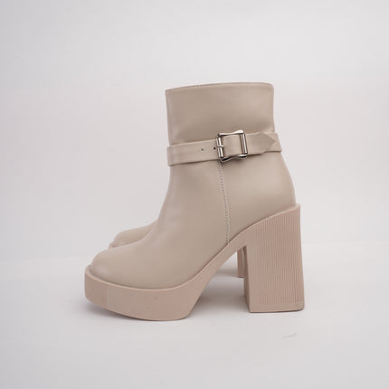 Botines hueso tacón ancho