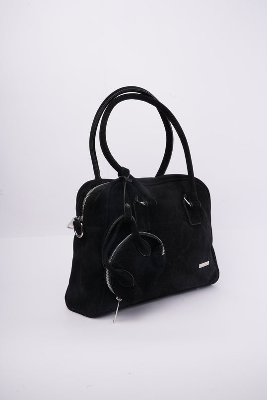 Bolso negro mediano con monedero pequeño