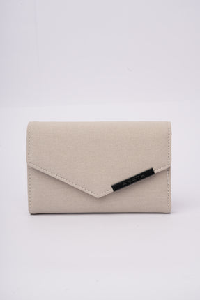 Billetera beige cierre punta