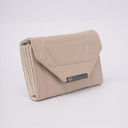 Billetera beige con cierre