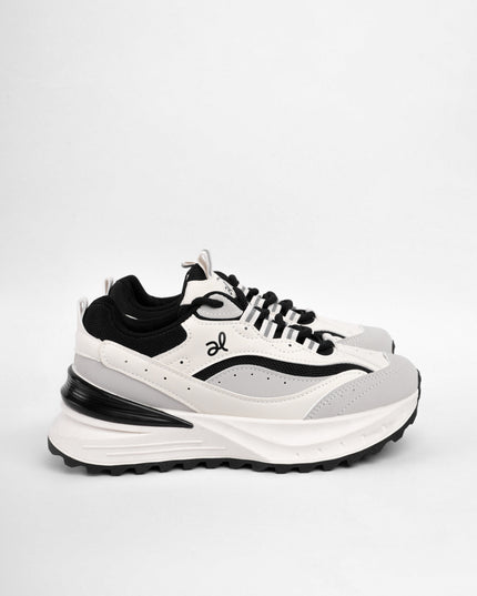 Tenis negros x blanco plataforma