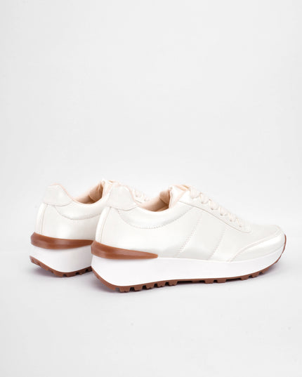 Tenis crema brillantes